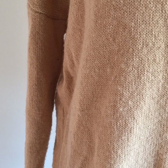 Club Monaco sweater - Picture 3 of 5